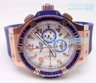 Replica Hublot Big Bang White Dial Blue Bezel Blue Rubber Strap Watch